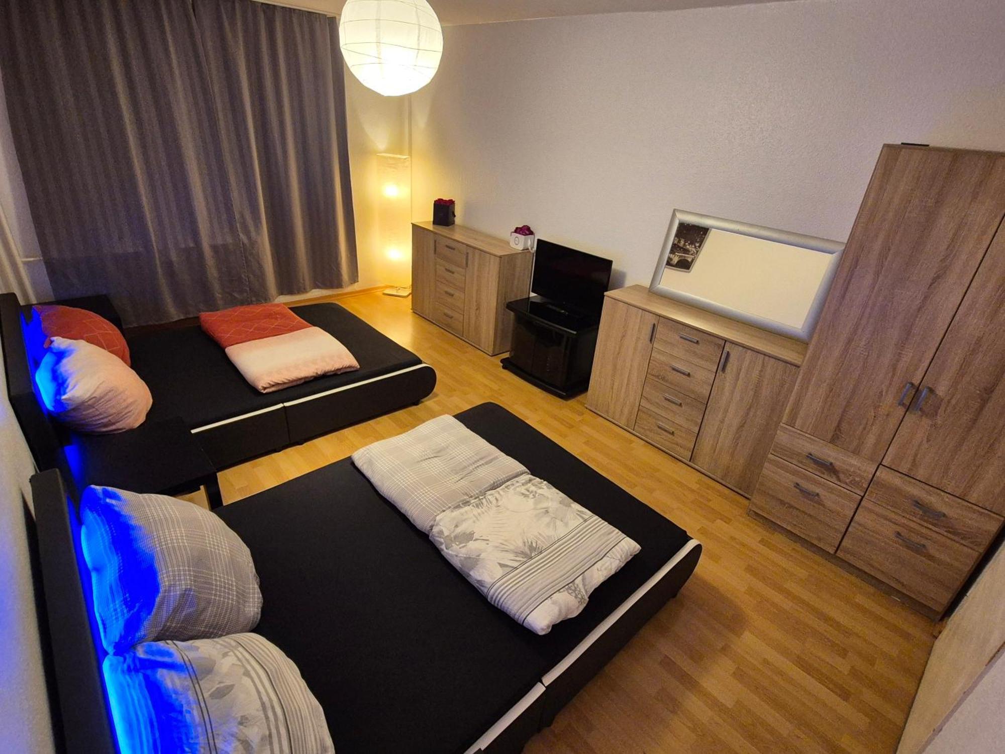 Appartamento Schoene 3 Schlafzimmer Mit 4 Dopplbetten Berlino