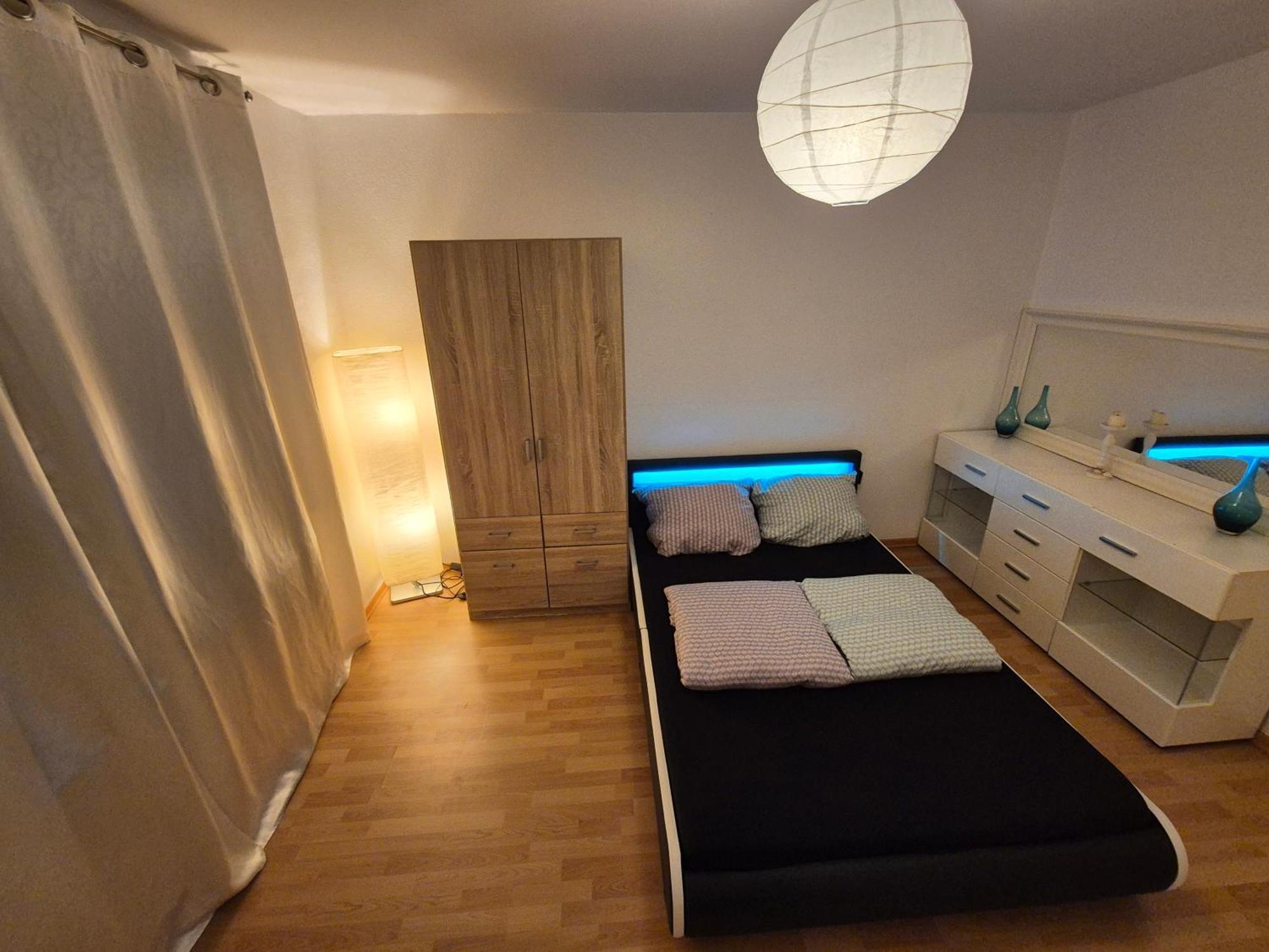 Schoene 3 Schlafzimmer Mit 4 Dopplbetten Berlino